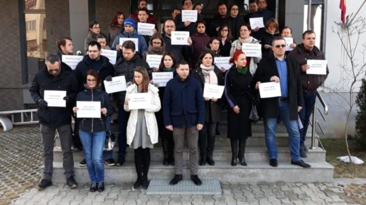 procuroro_brasov_protest