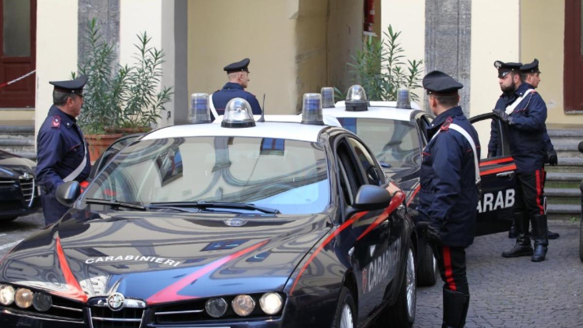 italia_jaf_armat_roman_carabinieri