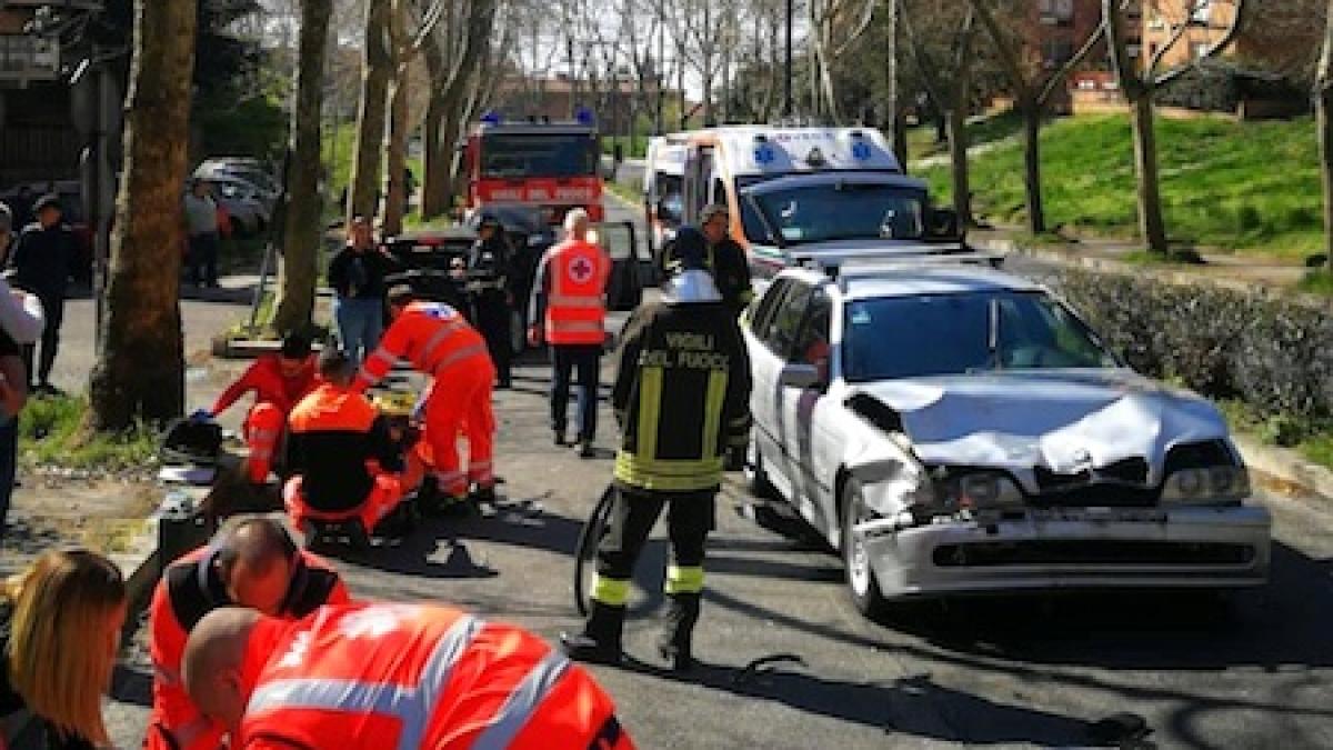 accident_roma_italia_romani_implicati2