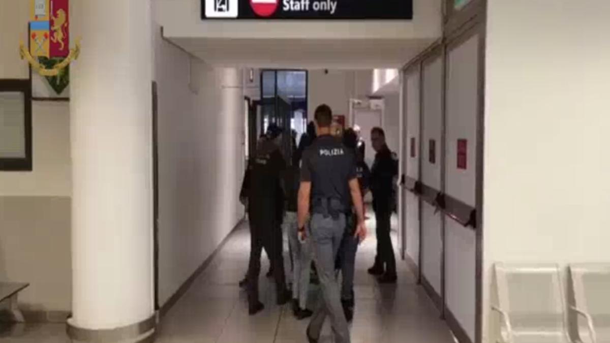 italia_aeroport_detinuti_romani_repatriati_2