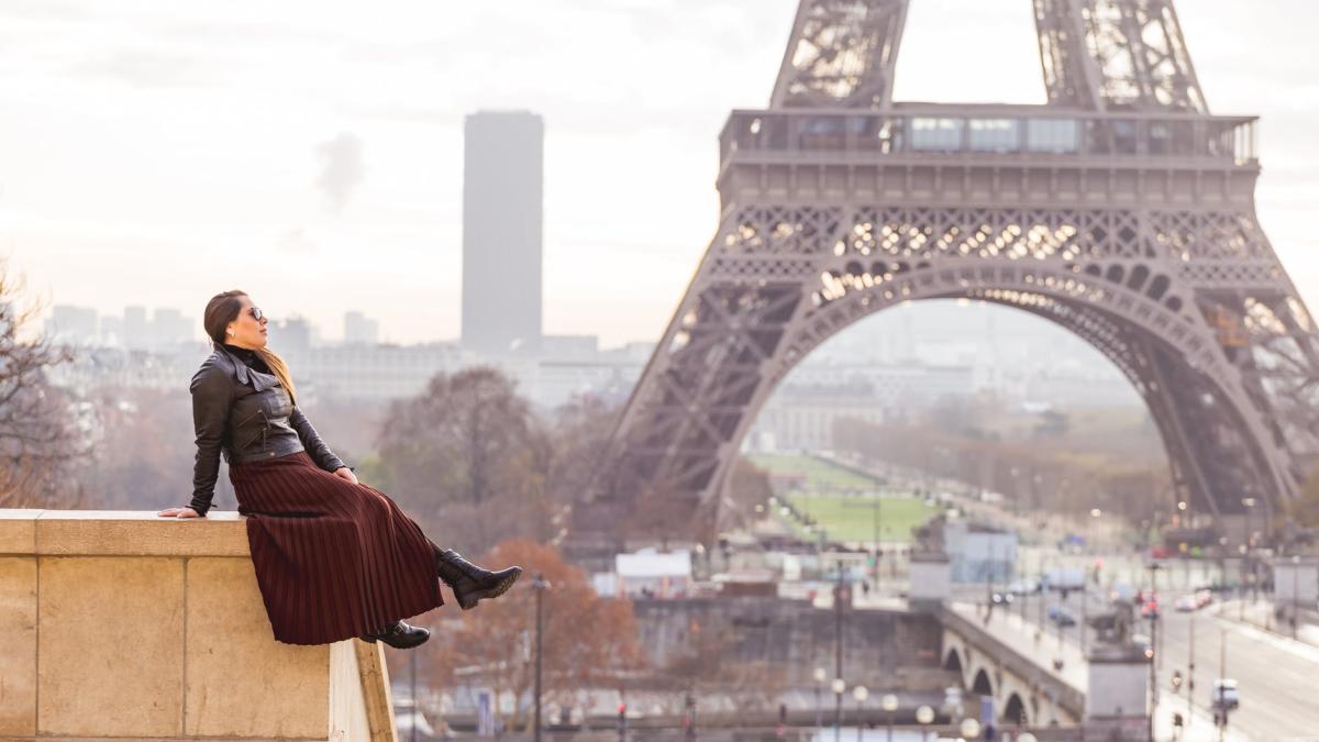 franta_paris_turnul_eiffel_romanca_moarta_pexels_com