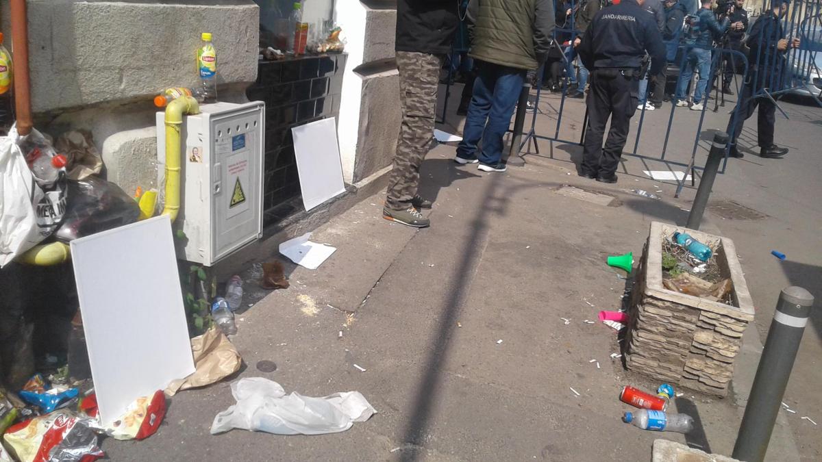 gunoi_sustinatori_dragnea