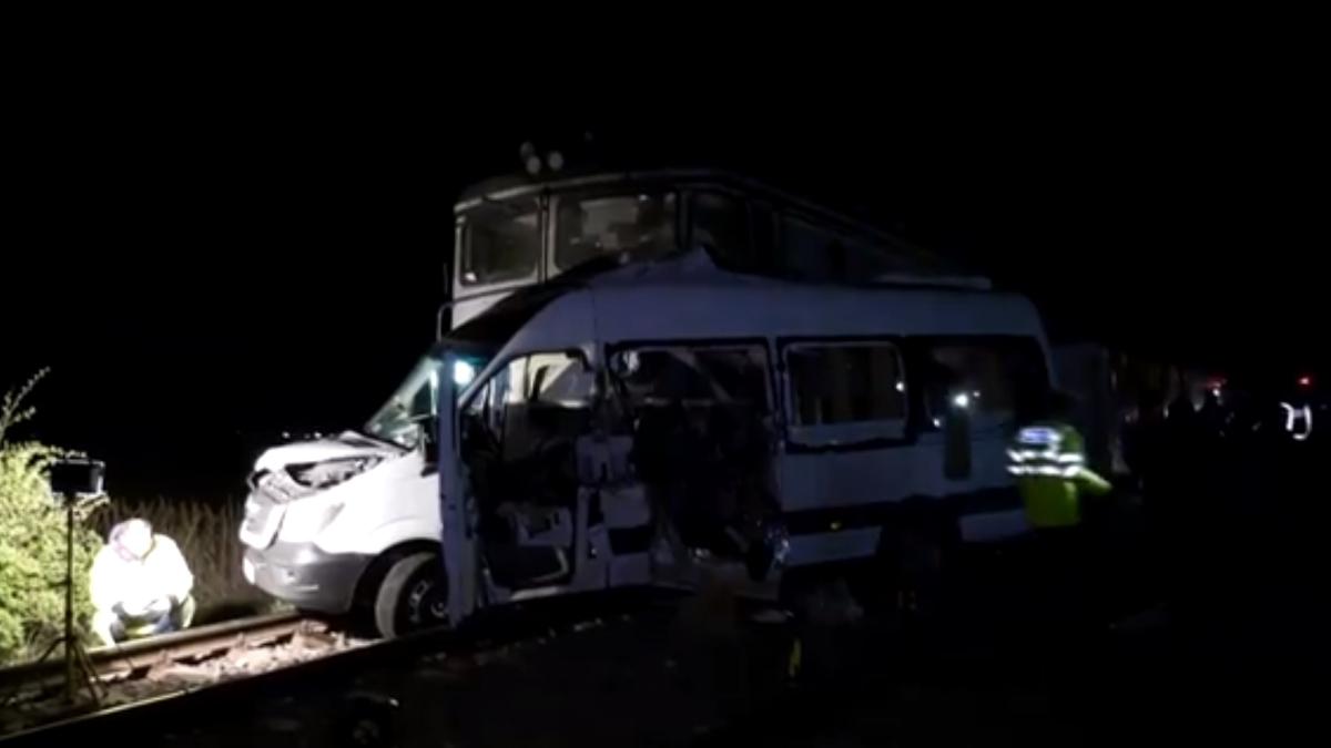 accident_buzau_microbuz_tren_captura