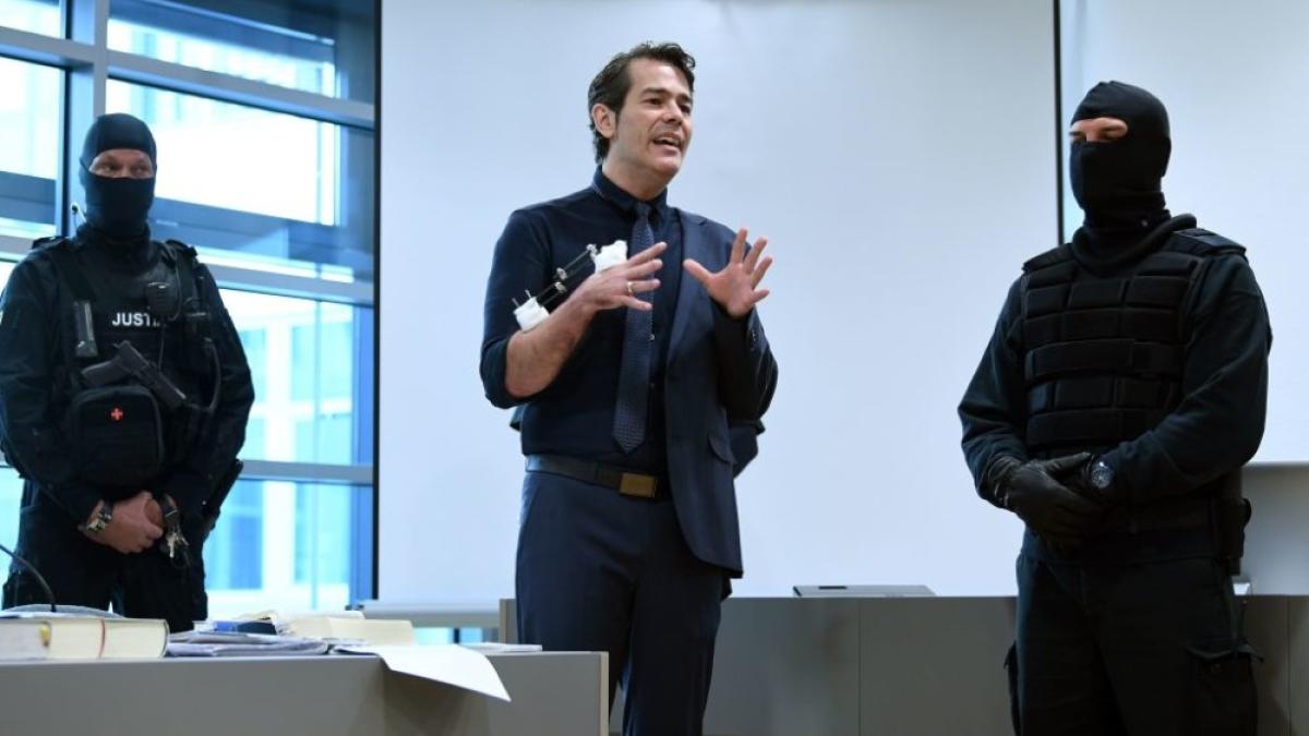 roman_arestat_germania_politist_impuscat