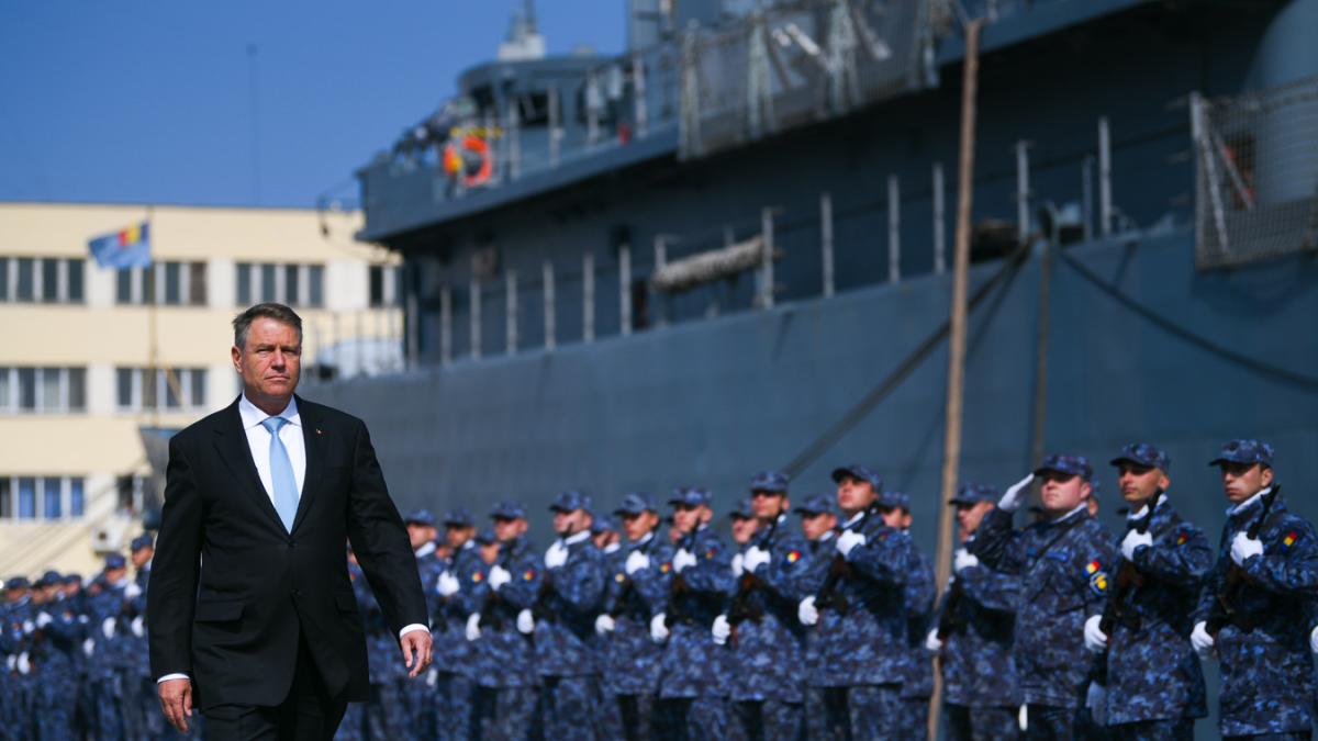 klaus_iohannis_militari_presidency