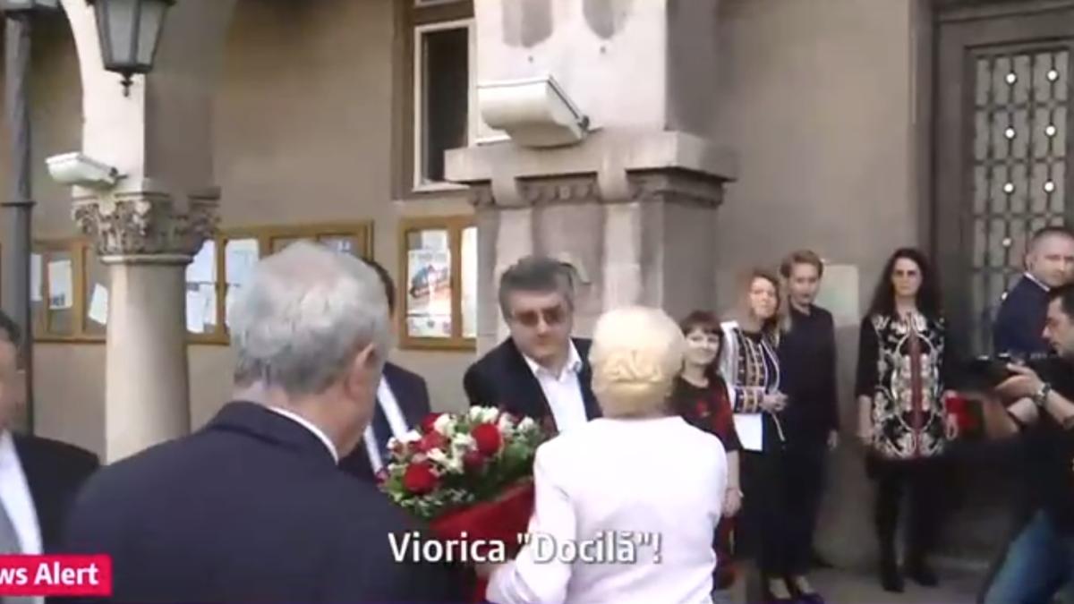 viorica_dancila_huiduita_hunedoara