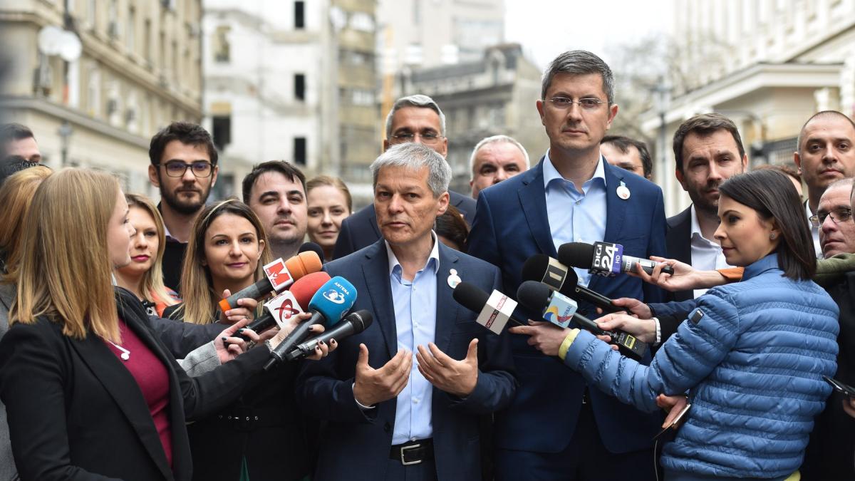 alianta_2020_usr_plus_facebook_barna_ciolos