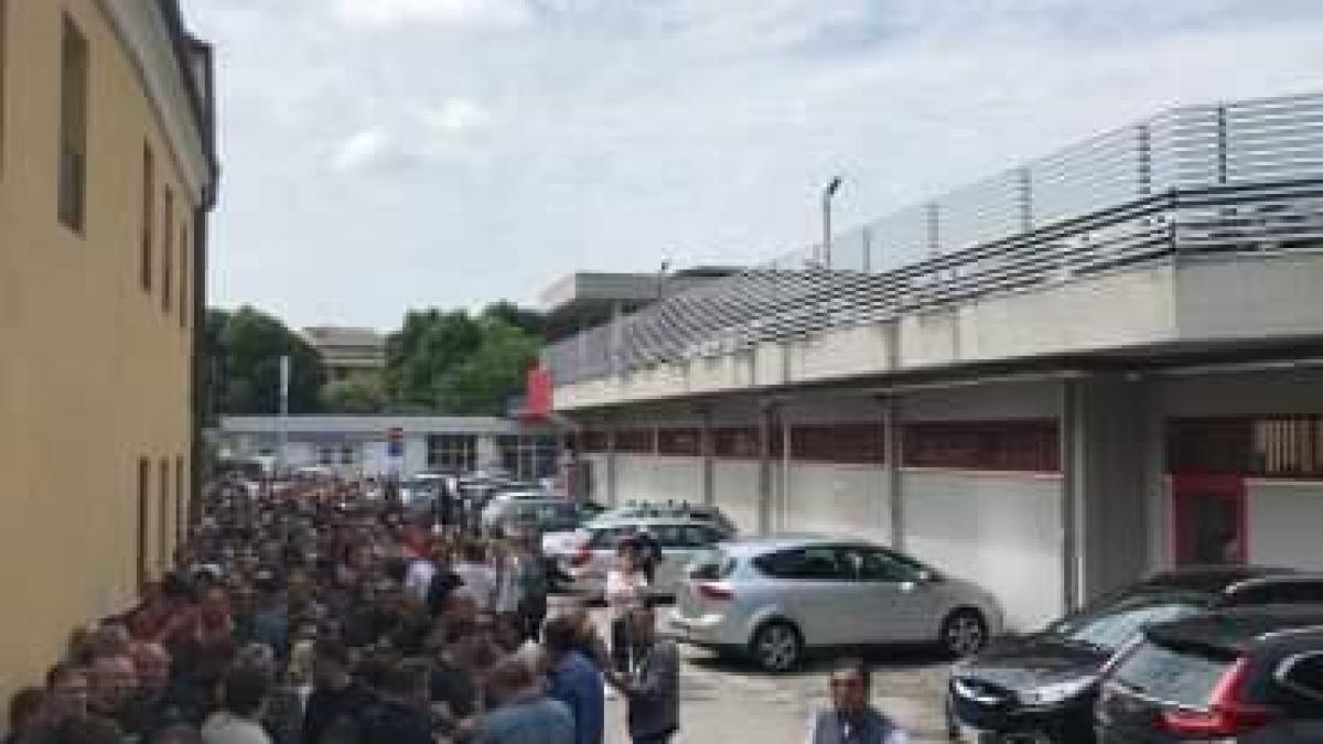 ana_blandiana_sectie_de_votare_vicenza_sursa_fb4