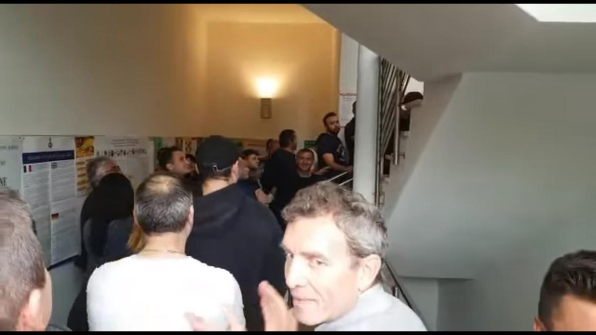 italia_romani_padova_sectie_vot_psd_ciuma_rosie