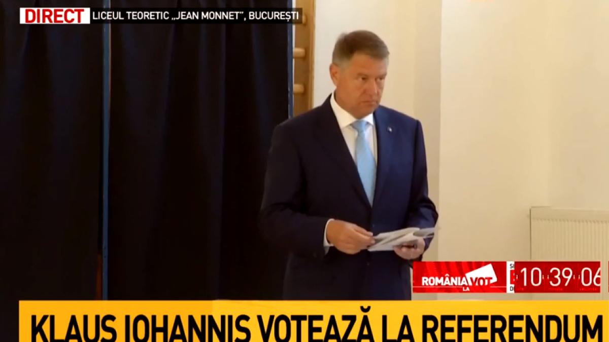 klaus_iohannis_sectie_de_votare_2