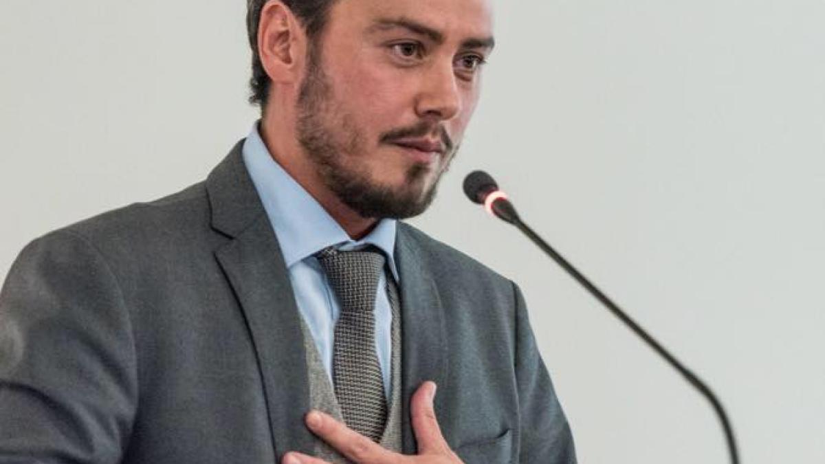 primar_transgender_italia_tromello_gianmarco_negri_sursa_fb