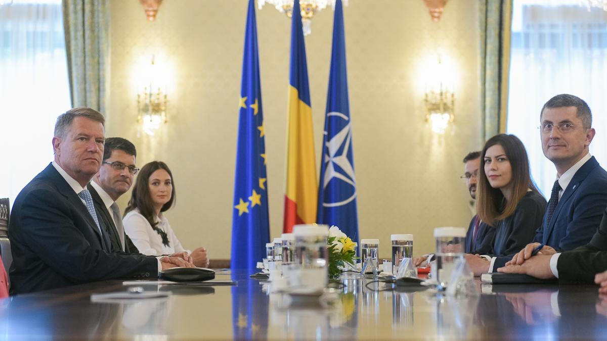 klaus_iohannis_usr_consultari_04_06_2019