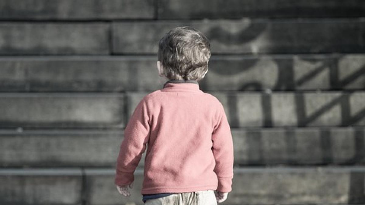 copil_pierdut_fugit_de_acasa_pixabay