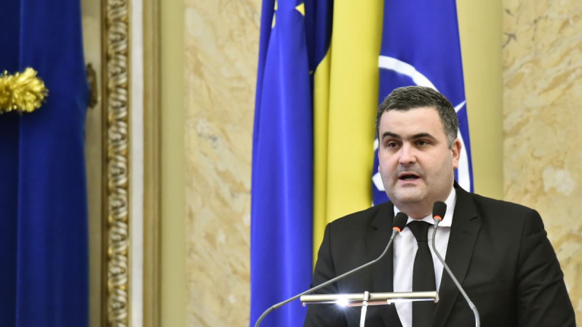 gabriel_les___ministrul_apararii_nationale