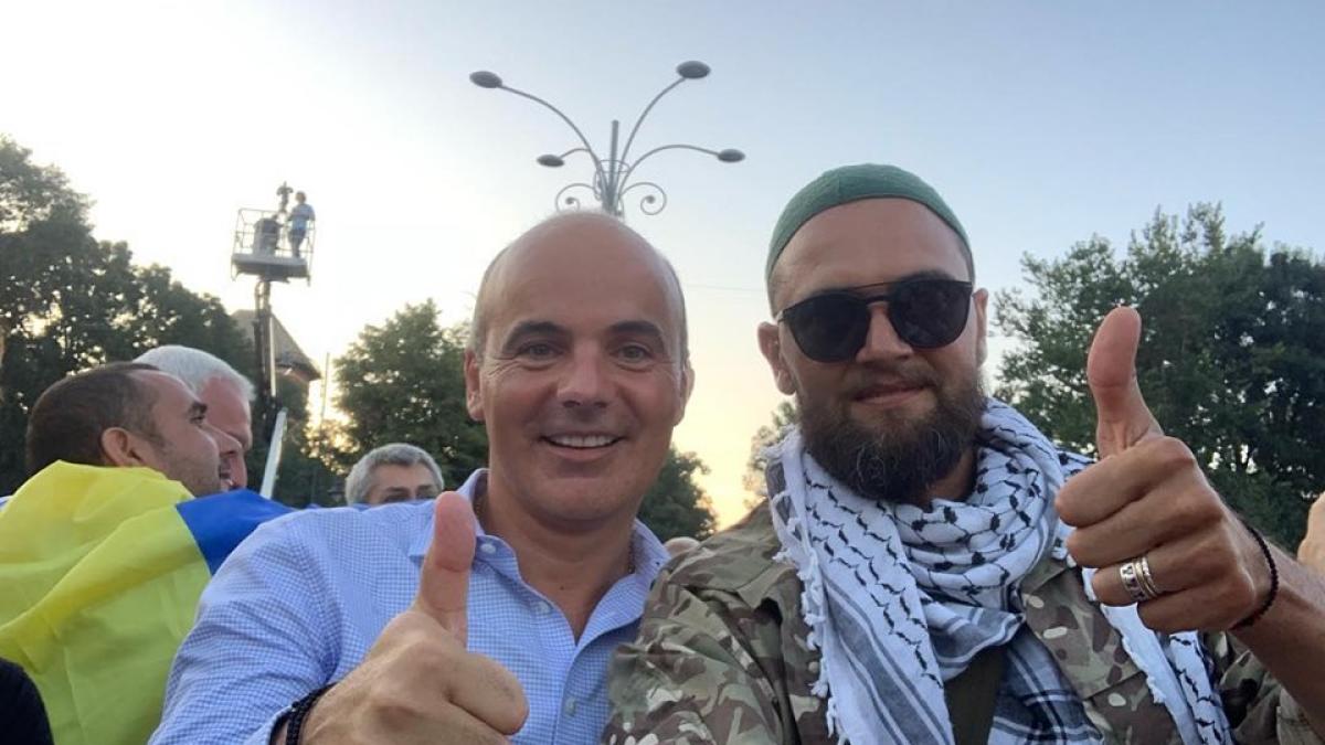 oreste_rares_bogdan_protest_10_august_2019_piata_victoriei