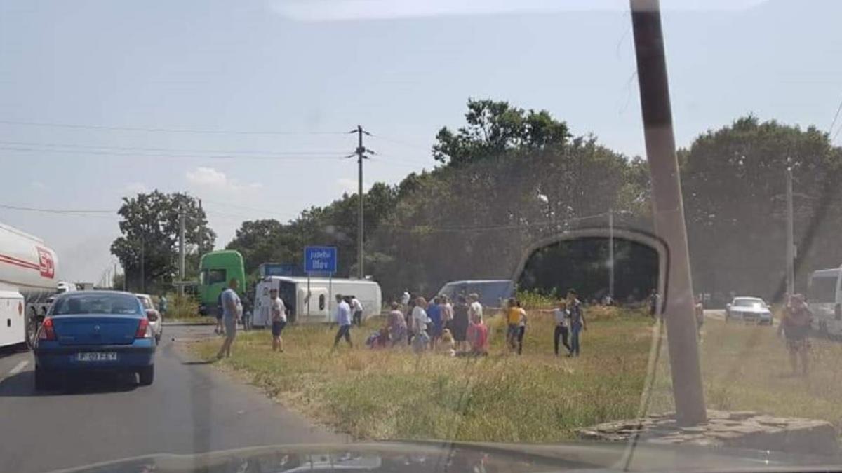 giurgiu_accident_microbuz_romani