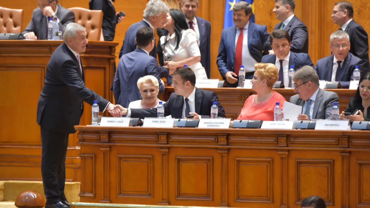 tariceanu_dancila_parlament
