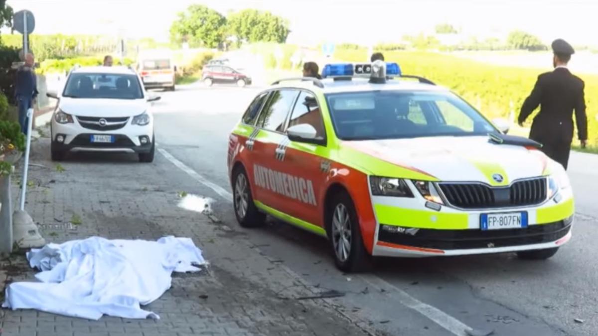 italia_accident_romanca_ucisa_pe_trotuar_cu_fiul_de_mana