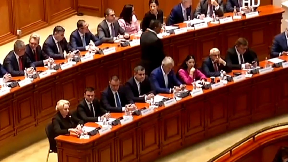 motiune_cenzura_parlament_dancila_ministri_10_10_2019