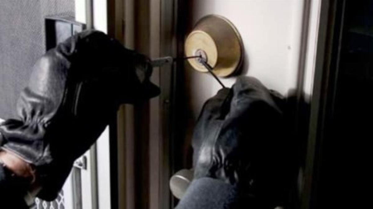 italia_furt_locuinte_bologna