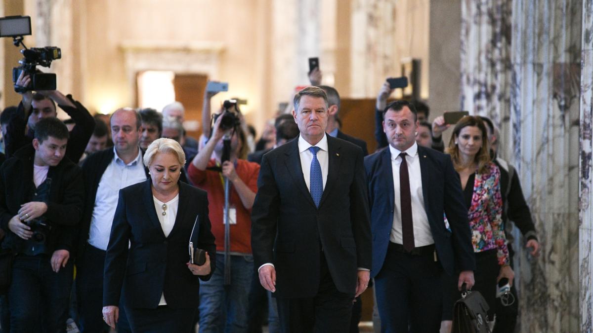 klaus_iohannis_viorica_dancila_sedinta_guvern_presidency_ro