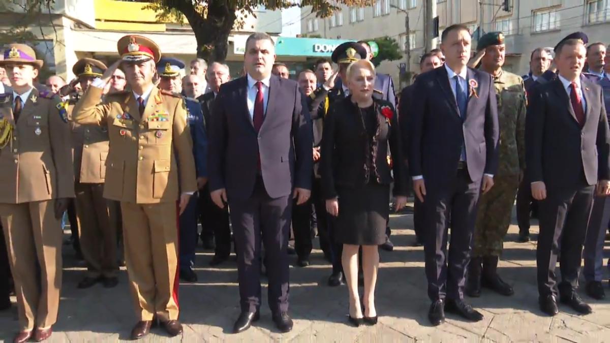 viorica_dancila_ziua_armatei_romane