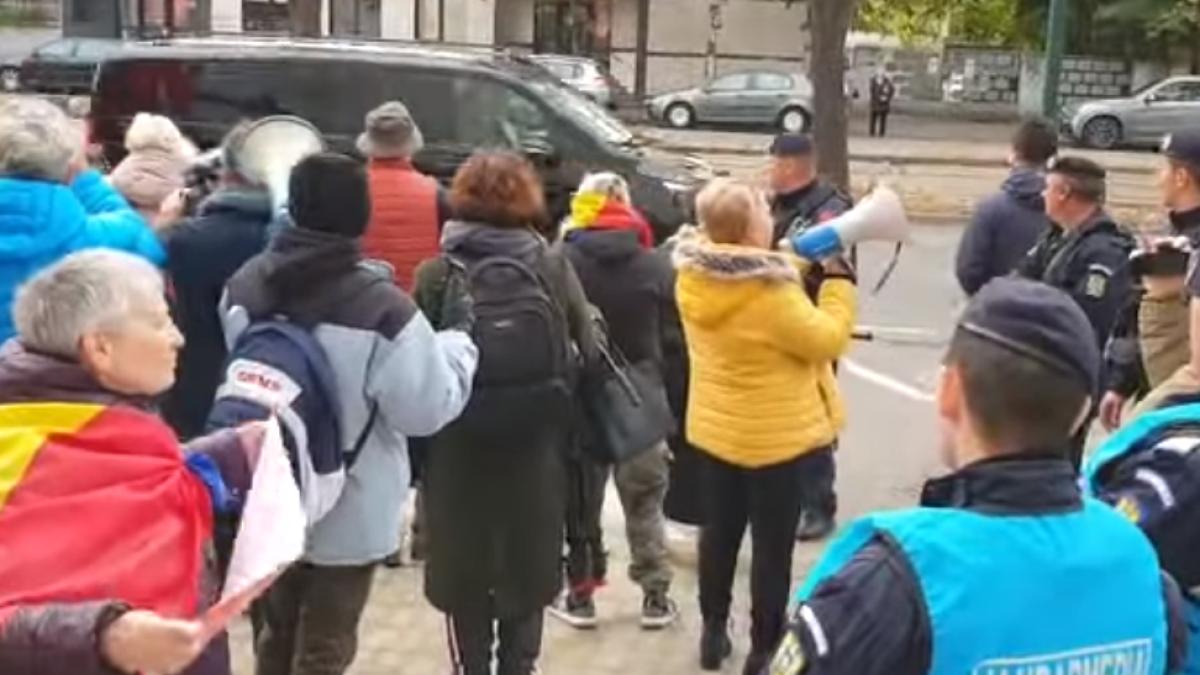 dancila_protestatari_timis