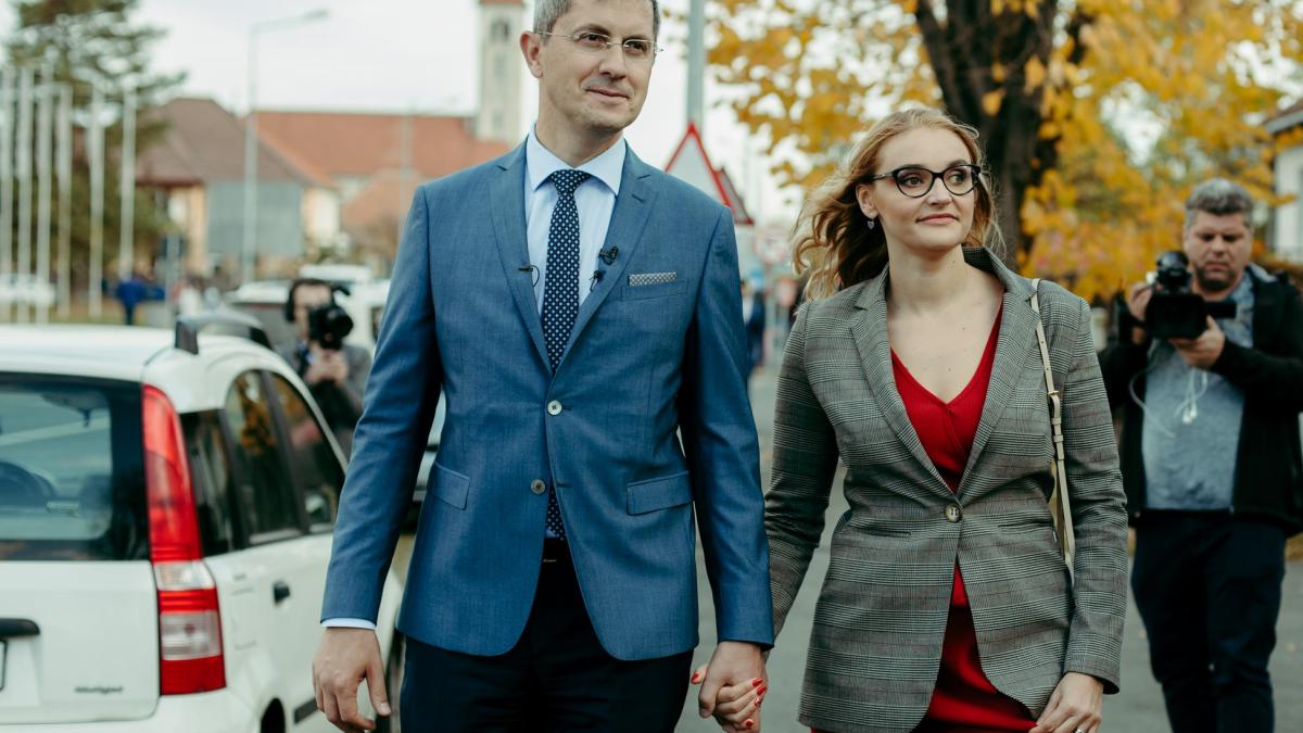 olguta_totolici_sotie_dan_barna_sursa_fb