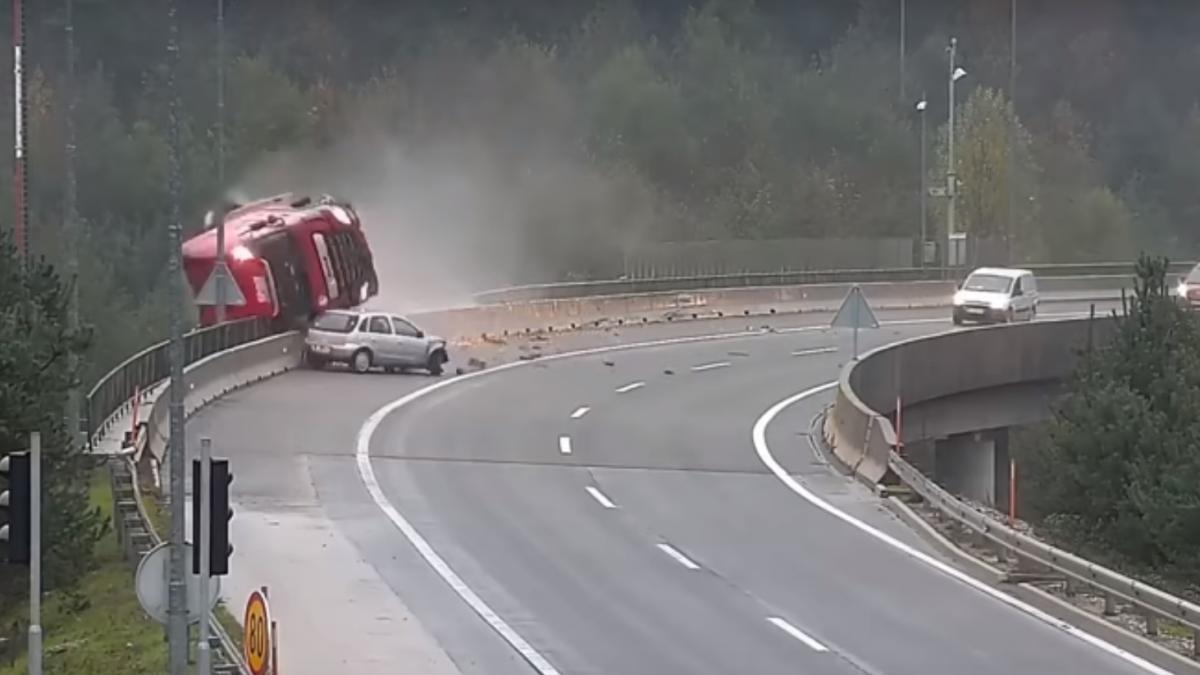slovenia_tir_accident_mortal_15_11_2019