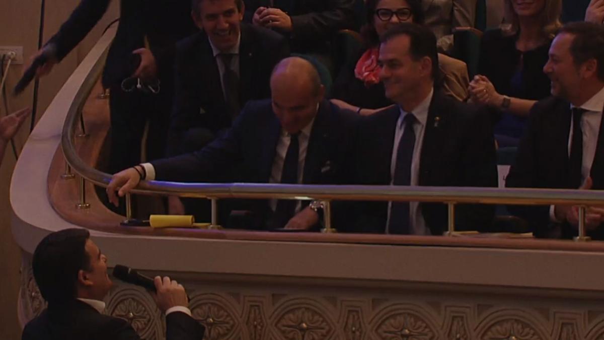 dezbatere_klaus_iohannis_radu_tudor