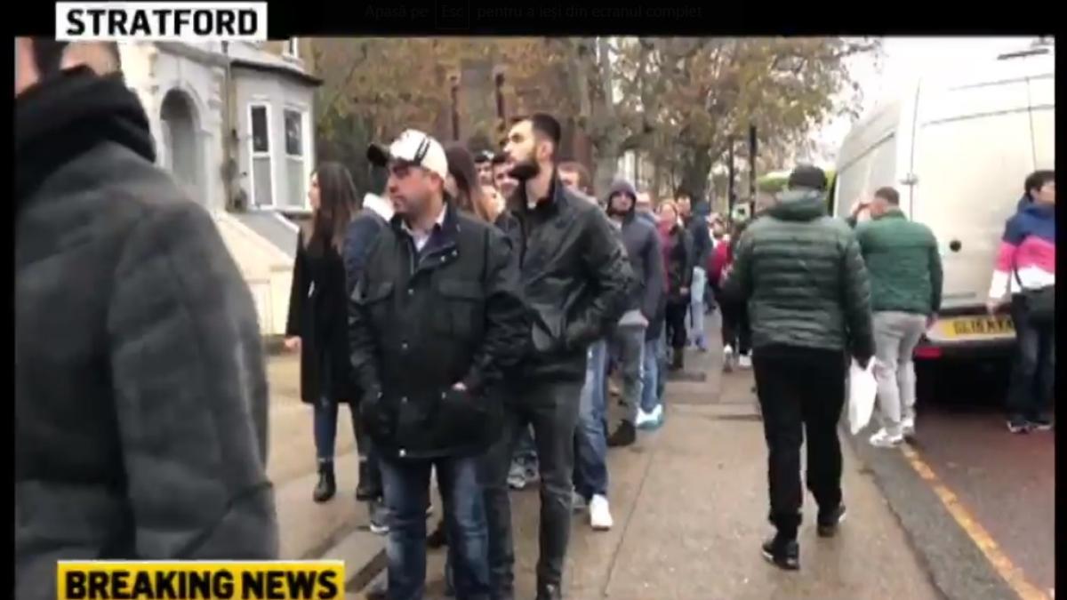 coada_sectie_vot_stratford_uk