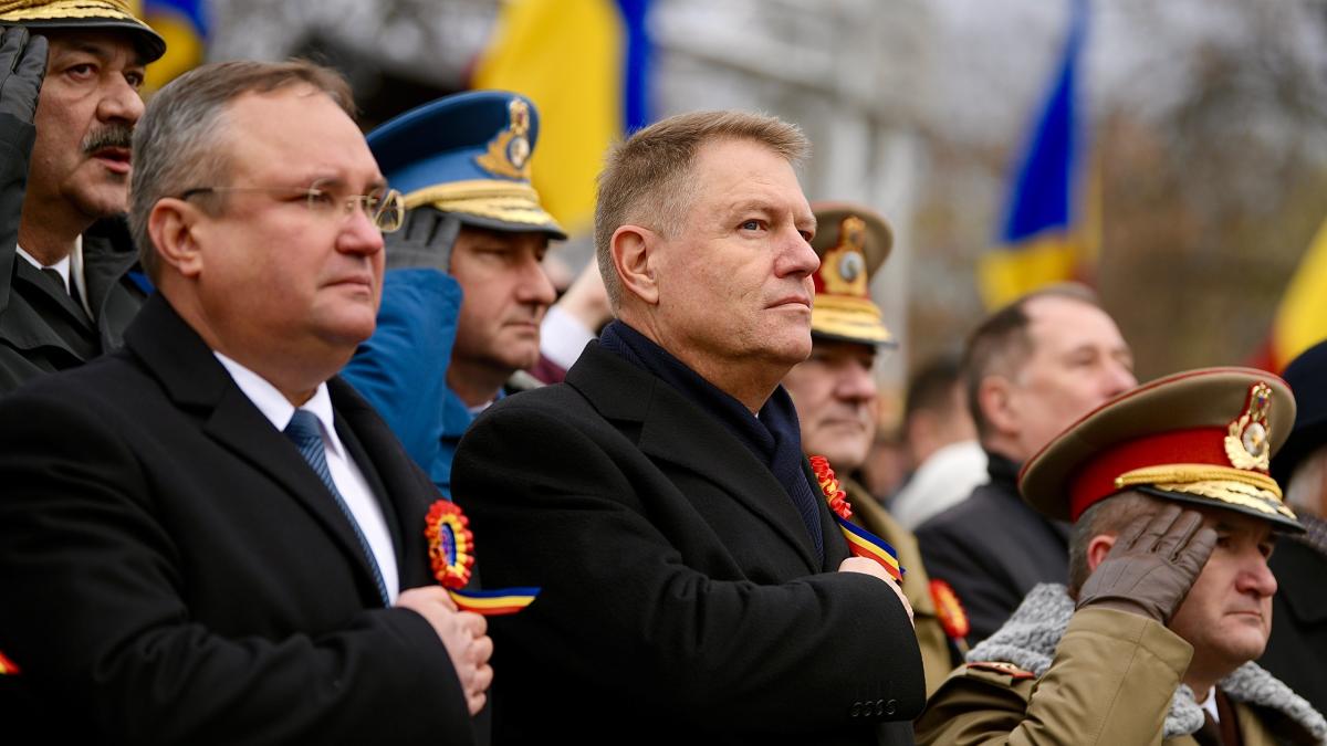 klaus_iohannis_nicolae_ciuca_parada_1_decembrie