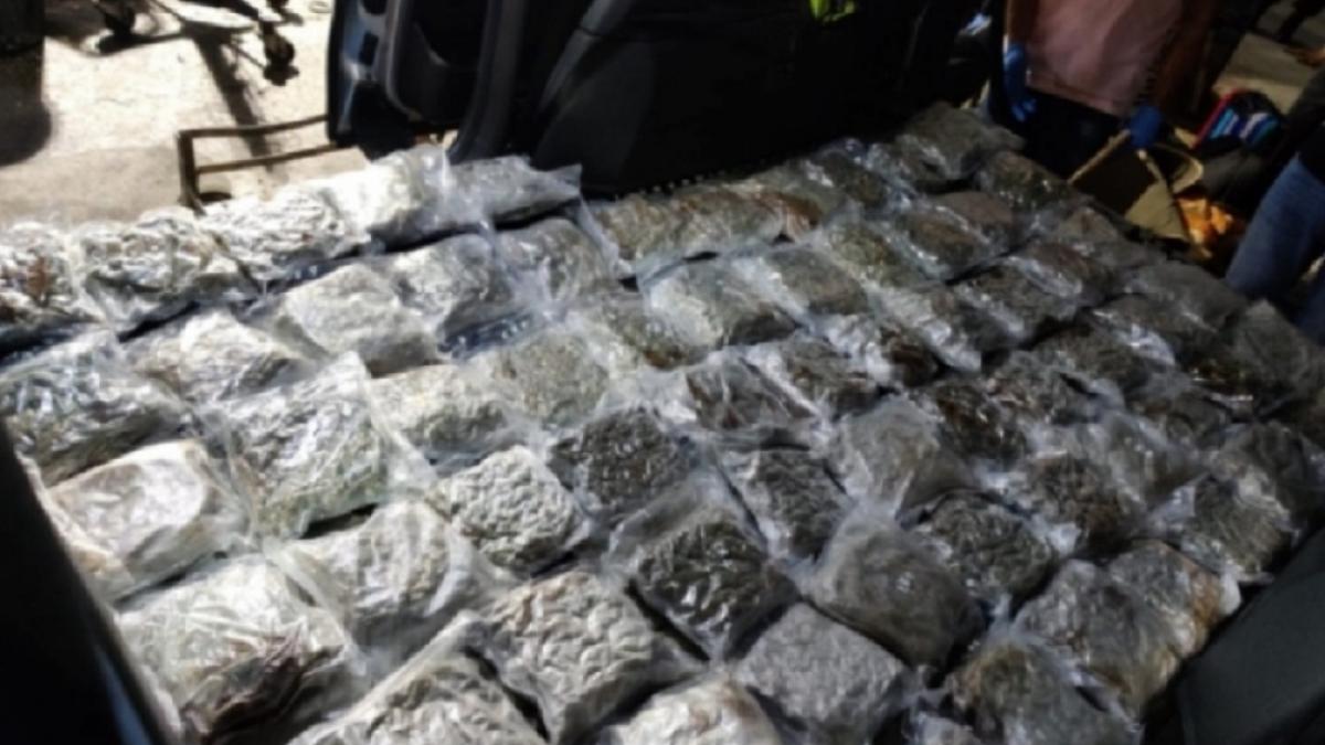 droguri_canabis_romani_prinsi_cu_zeci_de_kilograme