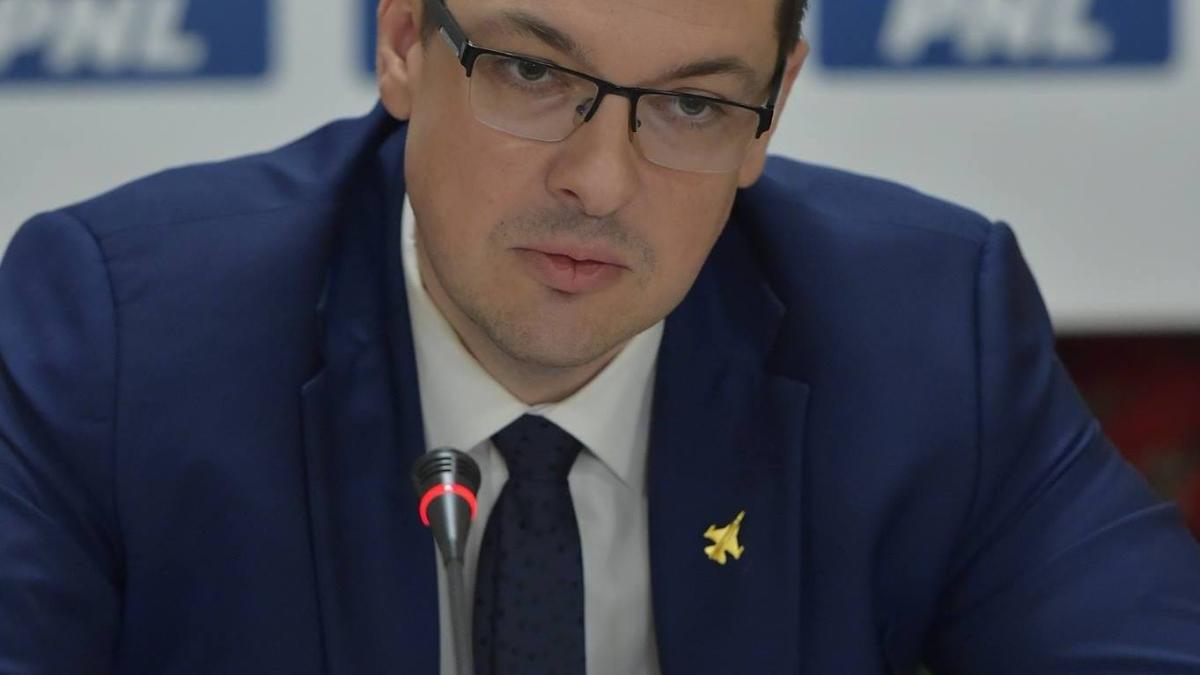 ovidiu_raetchi___deputat_pnl