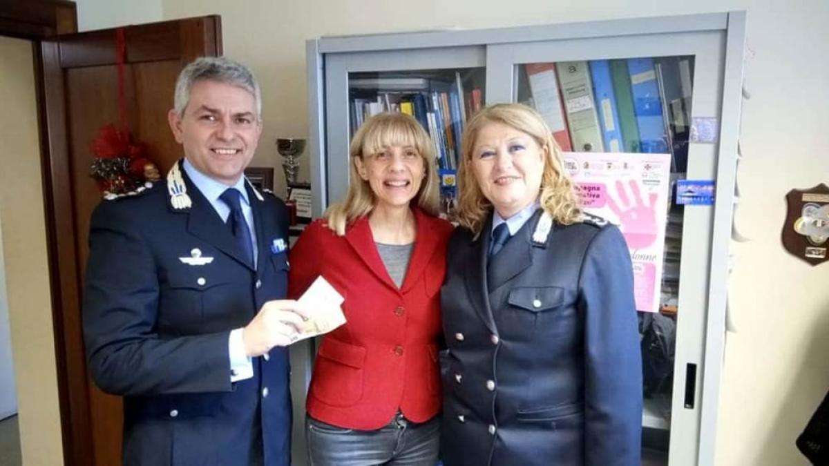 roman_erou_italia_100_de_euro_gasiti