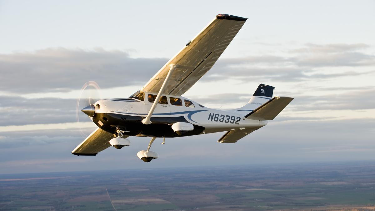 avion_dimensiuni_mici_pixabay