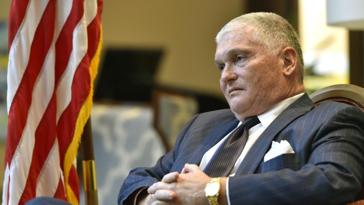 adrian_zuckerman_ambasador_sua