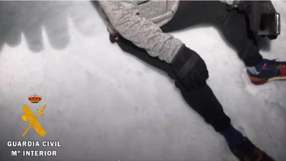 turist_roman_ratacit_munti_spania