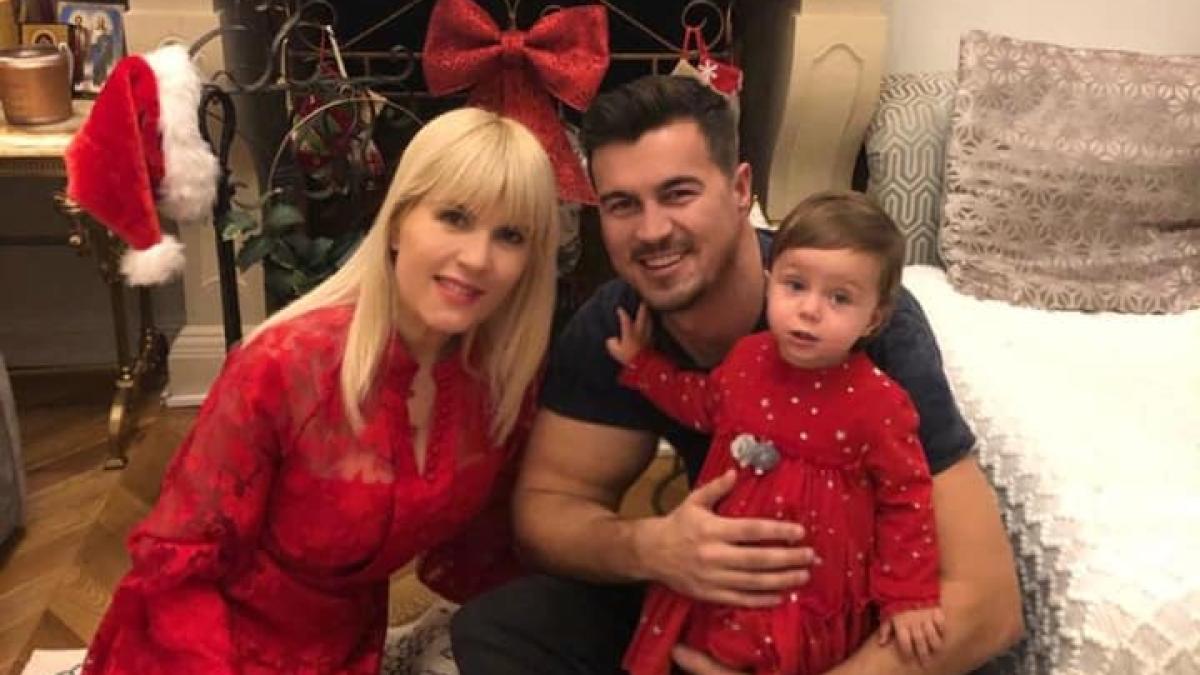 elena_udrea_craciun_familie