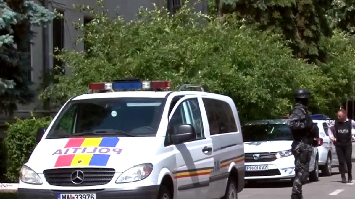 politie_capitala_bucuresti_politisti_duba_politie