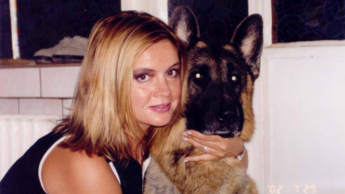 cristina_topescu_caine_facebook