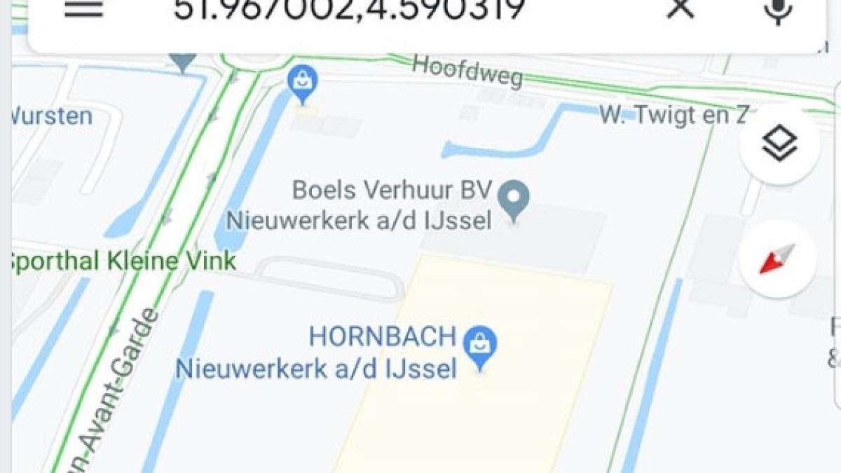 romn_abandonat_autostrada_olada_teapa_munca