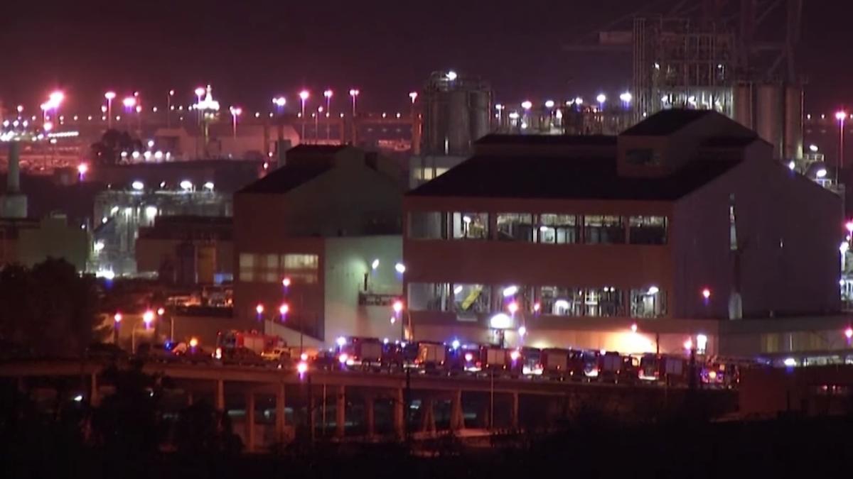 spania_pompieri_explozie_uzina_chimica