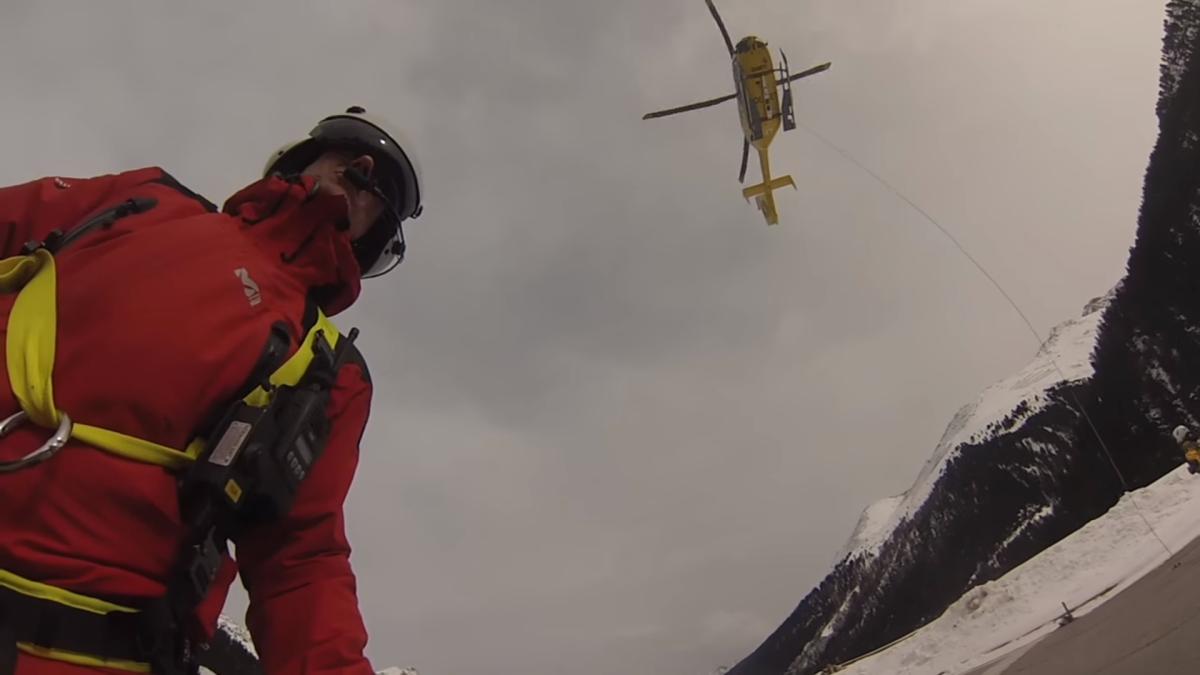 elicoter_munte_viena_austria_salvamontisti