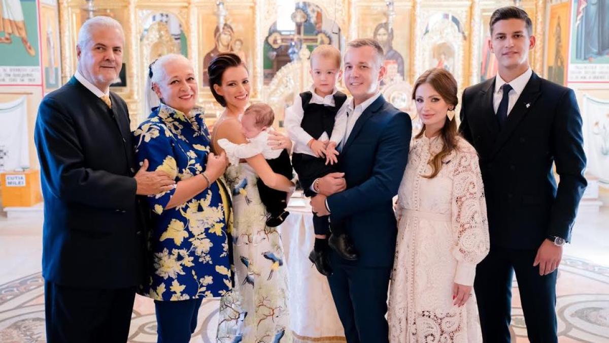 adrian_nastase_familie