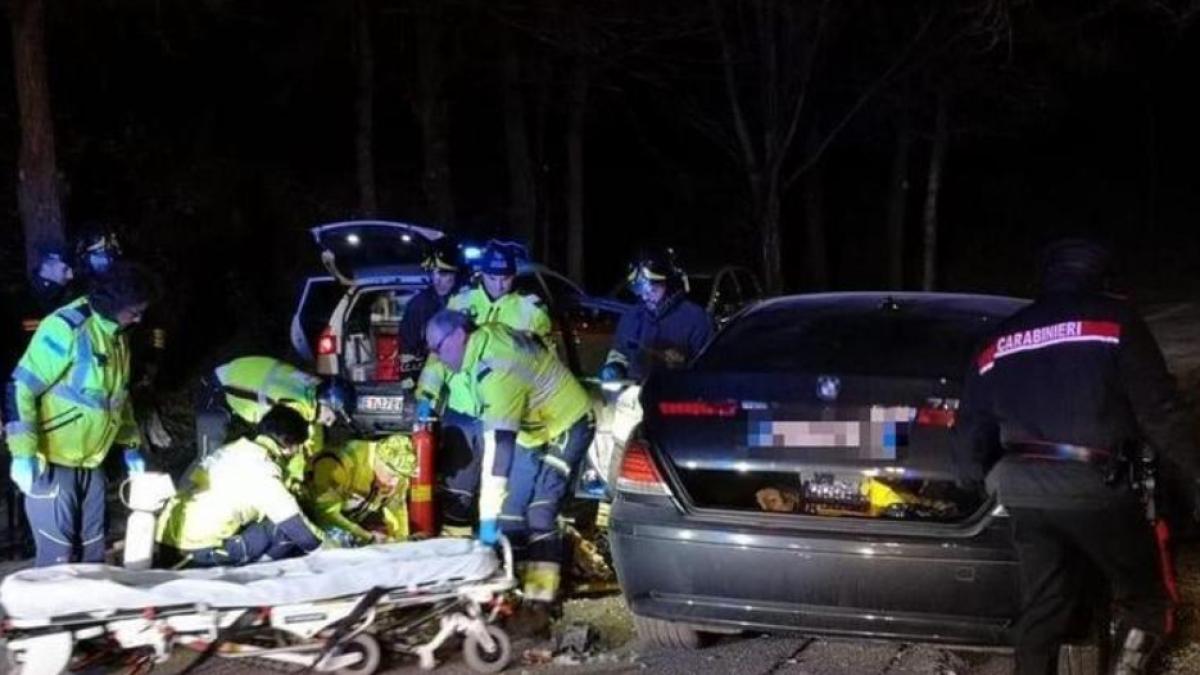 roman_italia_injunghiat_si_a_dat_foc