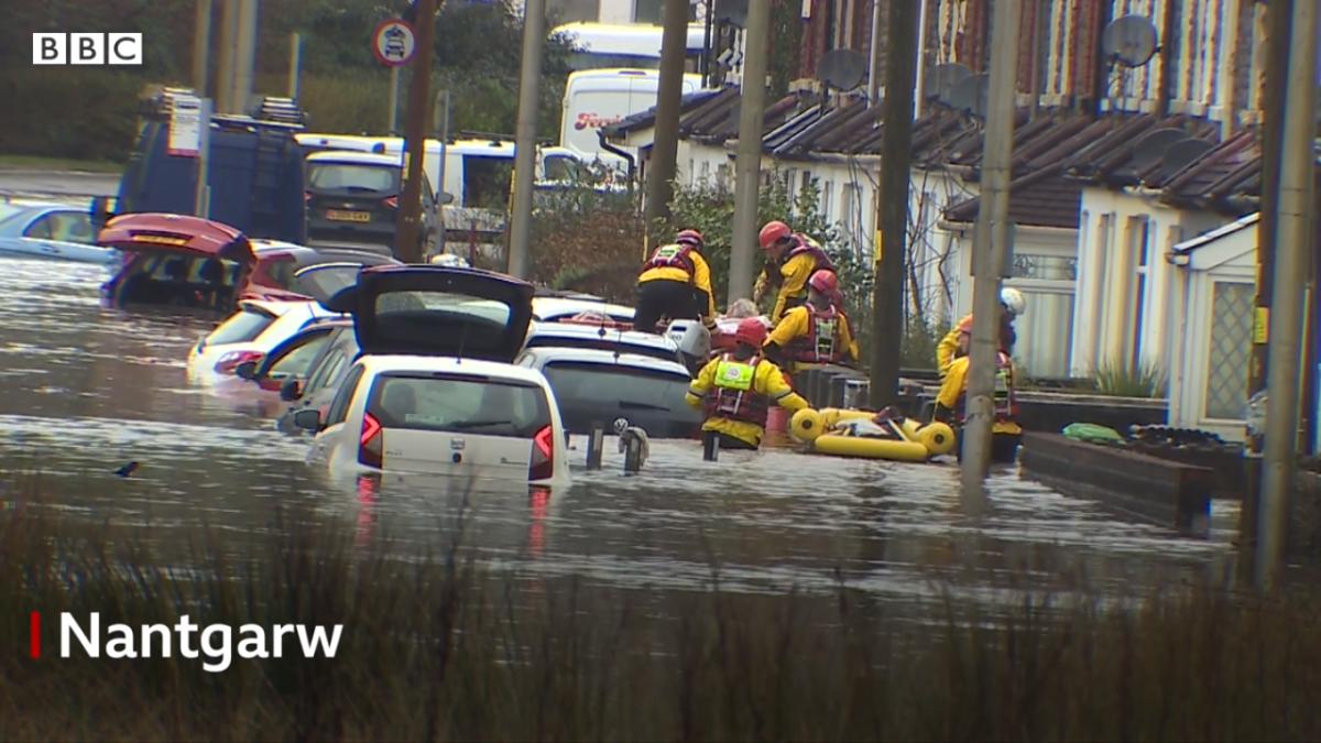 furtuna_dennis_marea_britanie_capt_bbc