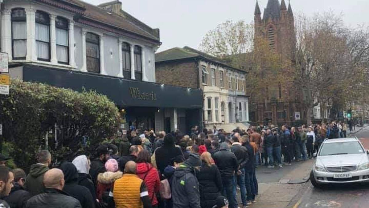 coada_sectie_votare_londra_alegeri_prezidentiale_2019