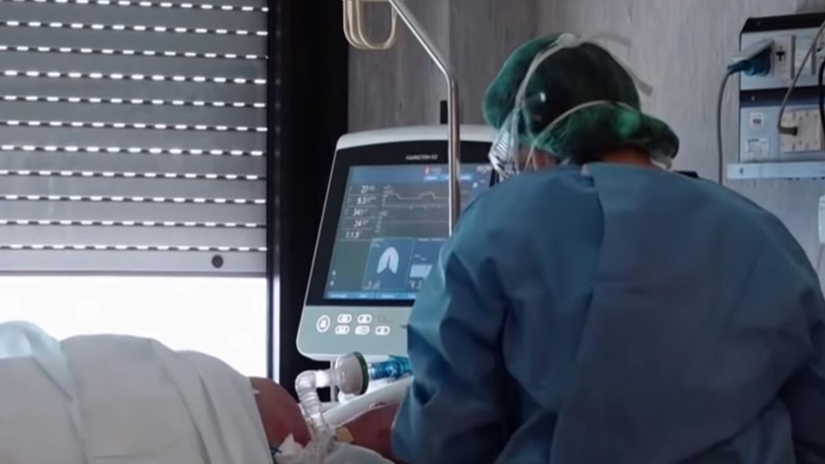 coronavirus_pacient_intubat_ilustrativ