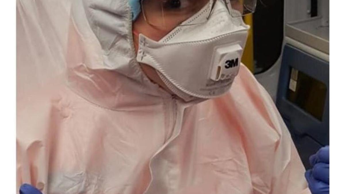 sabrina_angelescu_voluntar_crucea_alba